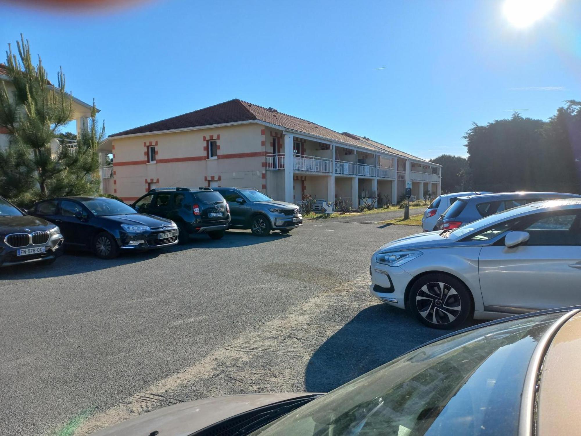 Appartement Le Verdon Sur Mer Eksteriør bilde